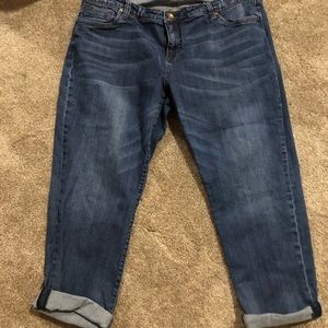 Boyfriend jeans size 22